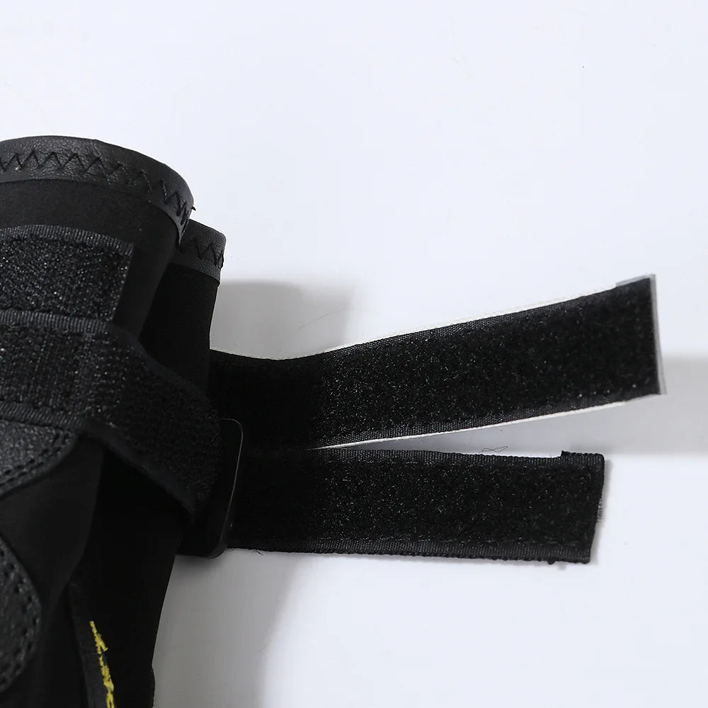 Reflective Dog Shoes Sneaker Waterproof Anti Skid Winter Dog Boots Footwear Socks Pet Shoes for Husky Medium Large dogs